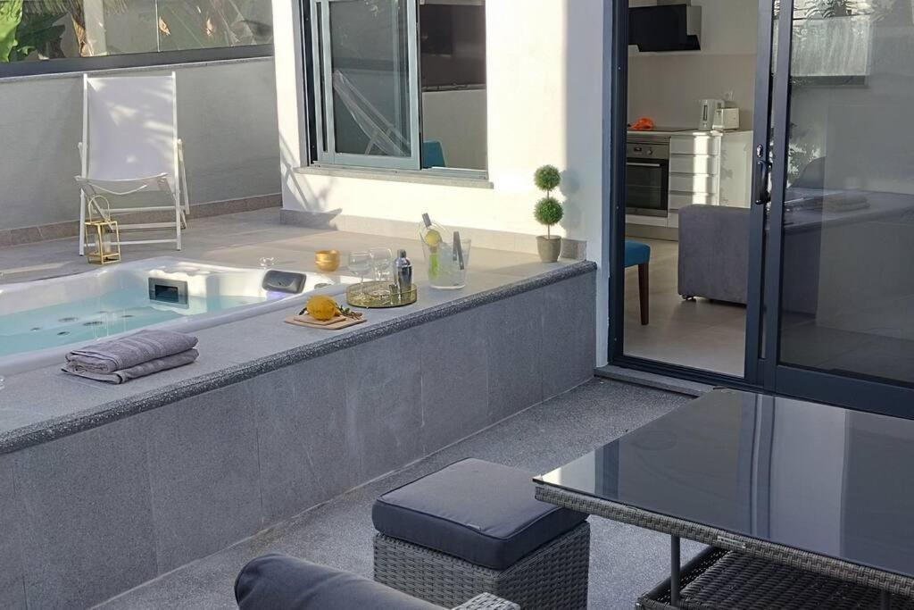 Sunset Avenue For Couple W/ Jacuzzi Spa Hot Water Paul do Mar  Exteriér fotografie